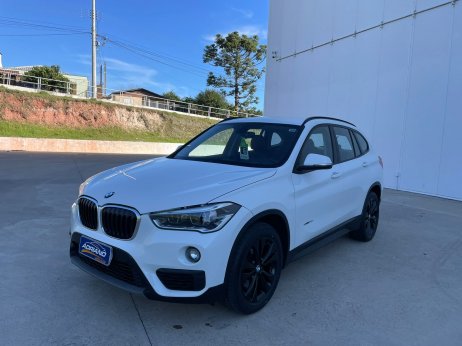 BMW  foto 1