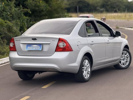 Ford  foto 2