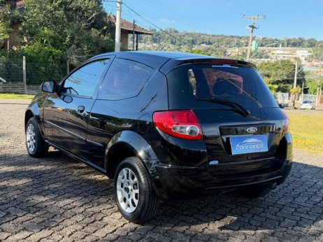 Ford  foto 2