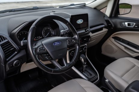 Ford  foto 2