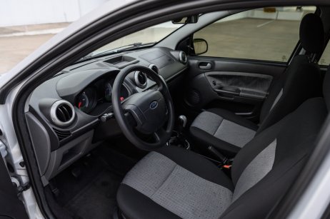 Ford  foto 2
