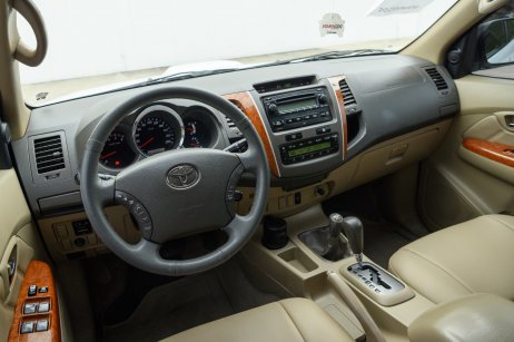 Toyota foto 2