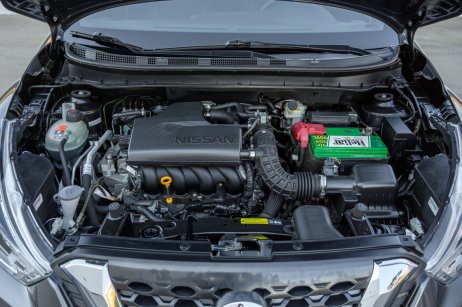 Nissan foto 2