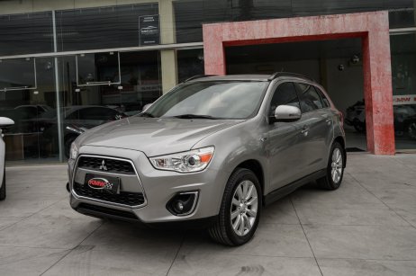 Mitsubishi foto 1