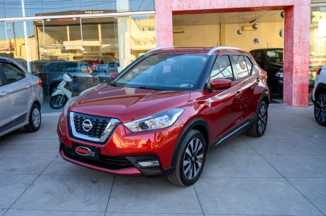 Nissan foto 1