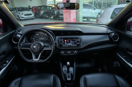 Nissan foto 2