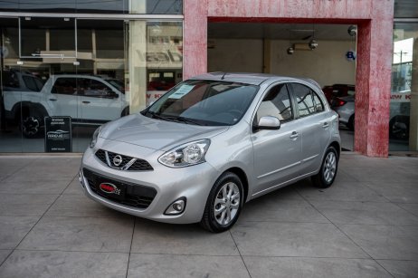 Nissan foto 1