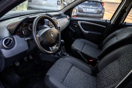 Renault foto 2