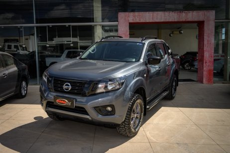Nissan foto 1