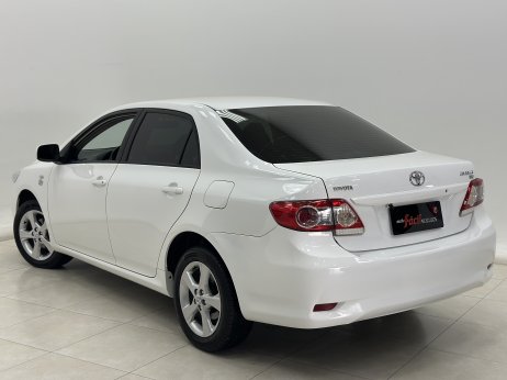 Toyota foto 2