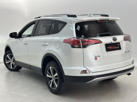 Toyota foto 2