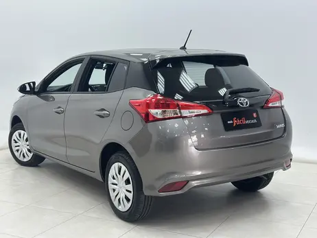 Toyota foto 2
