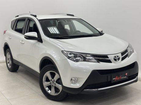 Toyota foto 1