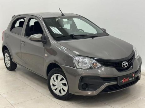 Toyota foto 1