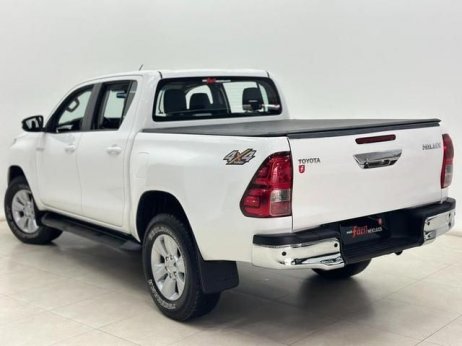 Toyota foto 2