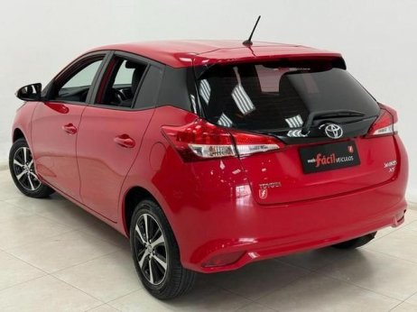 Toyota foto 2