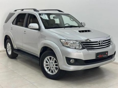 Toyota foto 1