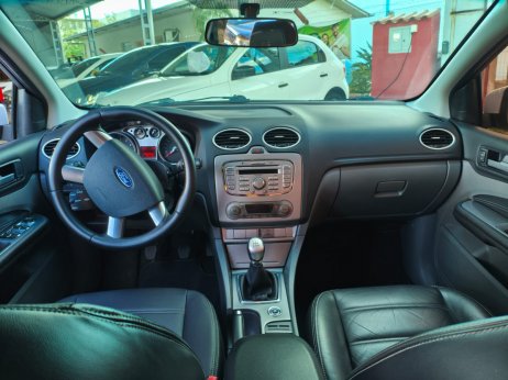 Ford  foto 2