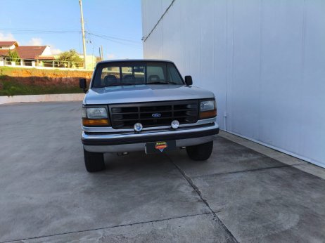 Ford  foto 2