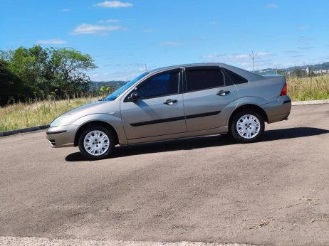 Ford  foto 2