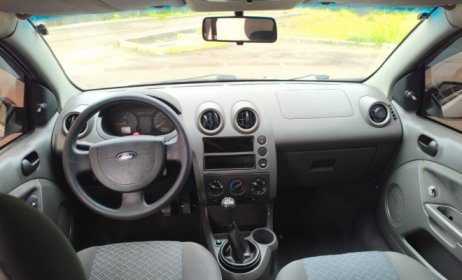 Ford  foto 2