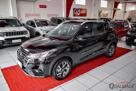 Nissan foto 2