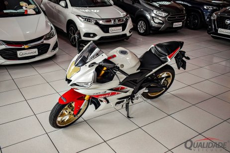 Yamaha foto 2