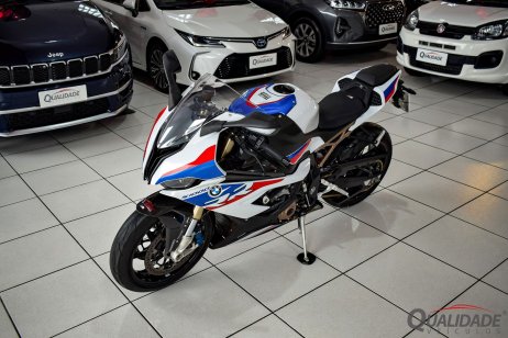 BMW  foto 2