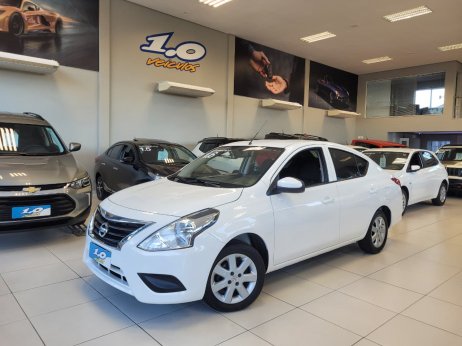 Nissan foto 1