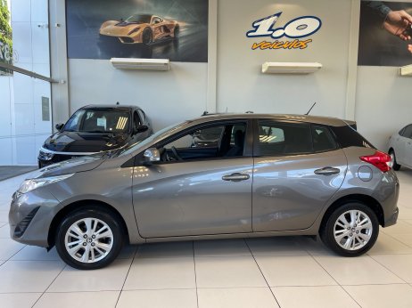 Toyota foto 2
