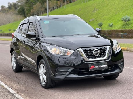 Nissan foto 2