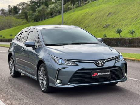 Toyota foto 2
