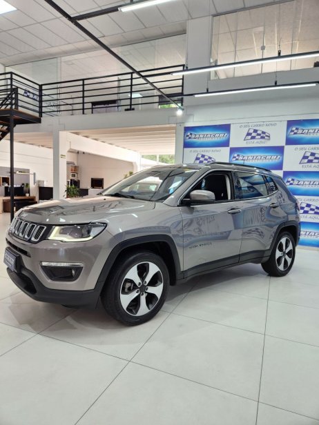Jeep foto 2
