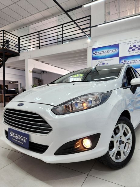 Ford  foto 2