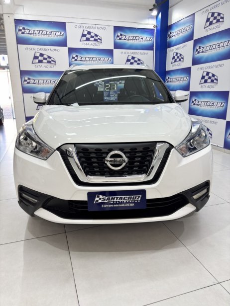 Nissan foto 1