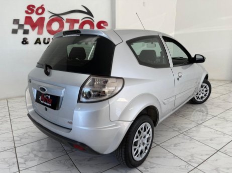 Ford  foto 2