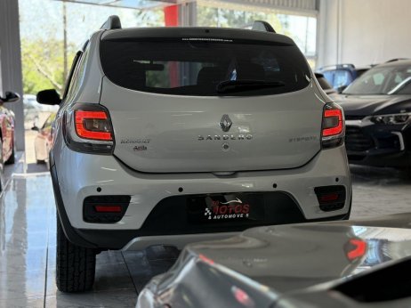 Renault foto 2
