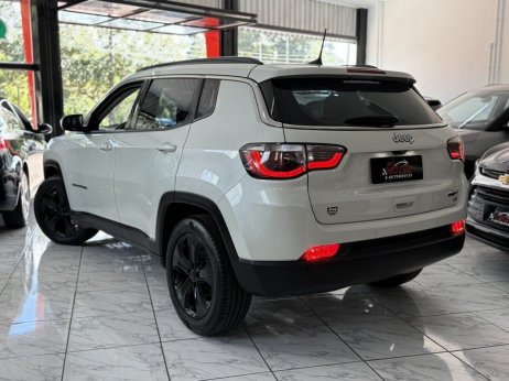 Jeep foto 2