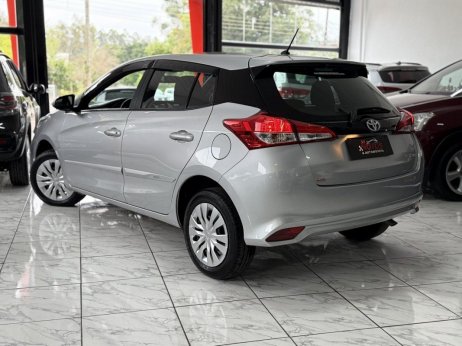 Toyota foto 2