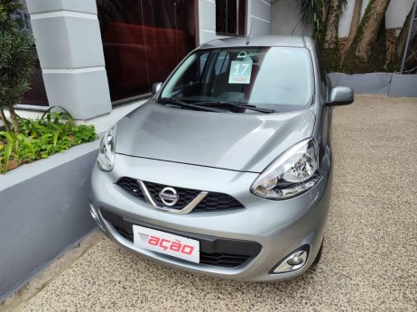 Nissan foto 2