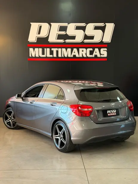Mercedes-Benz A 200 2015