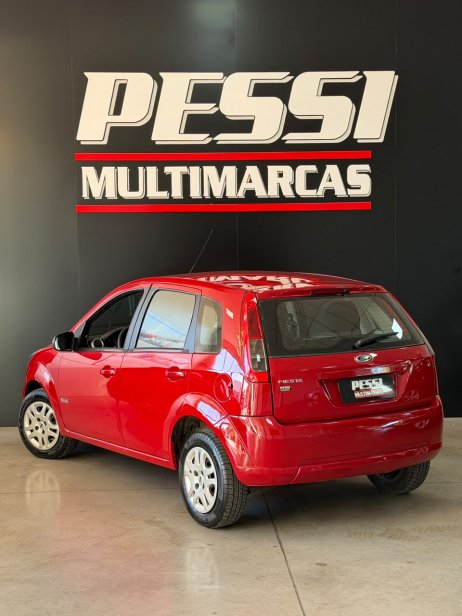 Ford  foto 2
