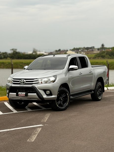 Toyota foto 2