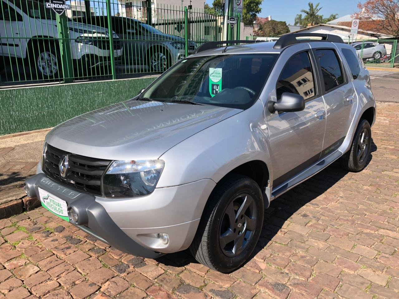 DUSTER DYNAMIQUE 2.0 AT (13070) em Santa Cruz do Sul de Visual Veículos