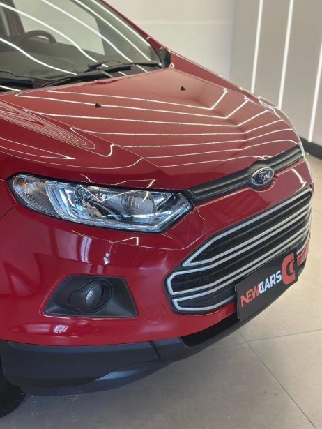 Ford  foto 2