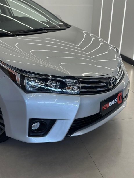 Toyota foto 2