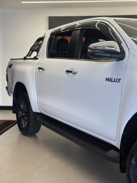 Toyota foto 2