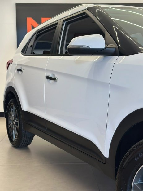Hyundai foto 2