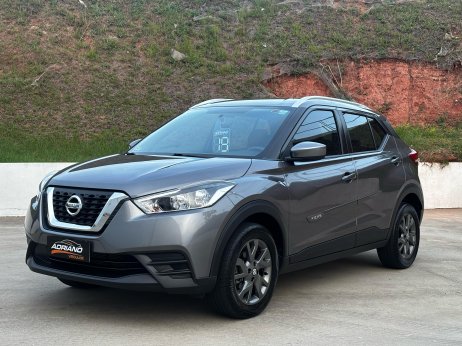 Nissan foto 1