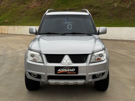 Mitsubishi foto 2